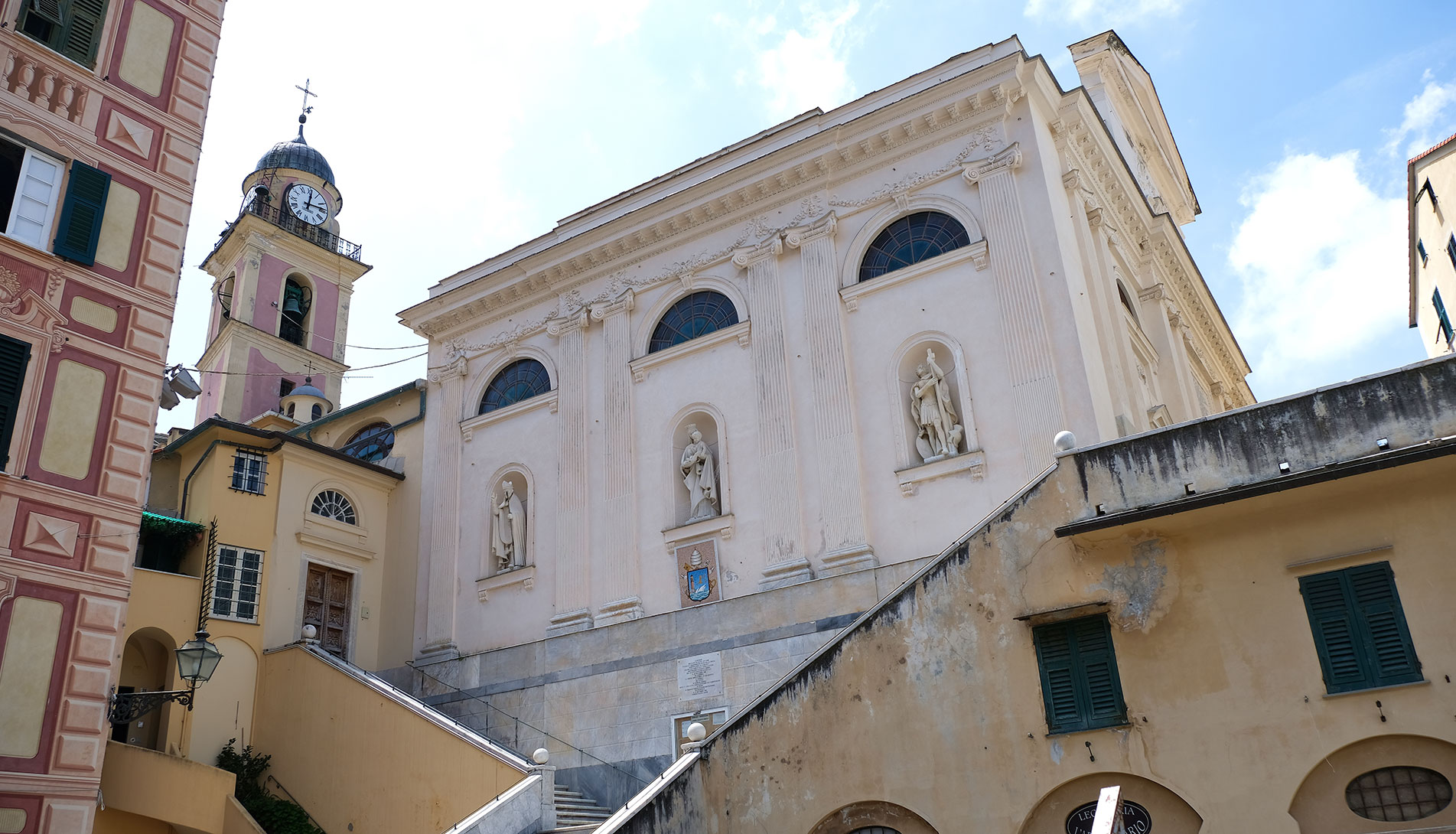 External view of the Basilica