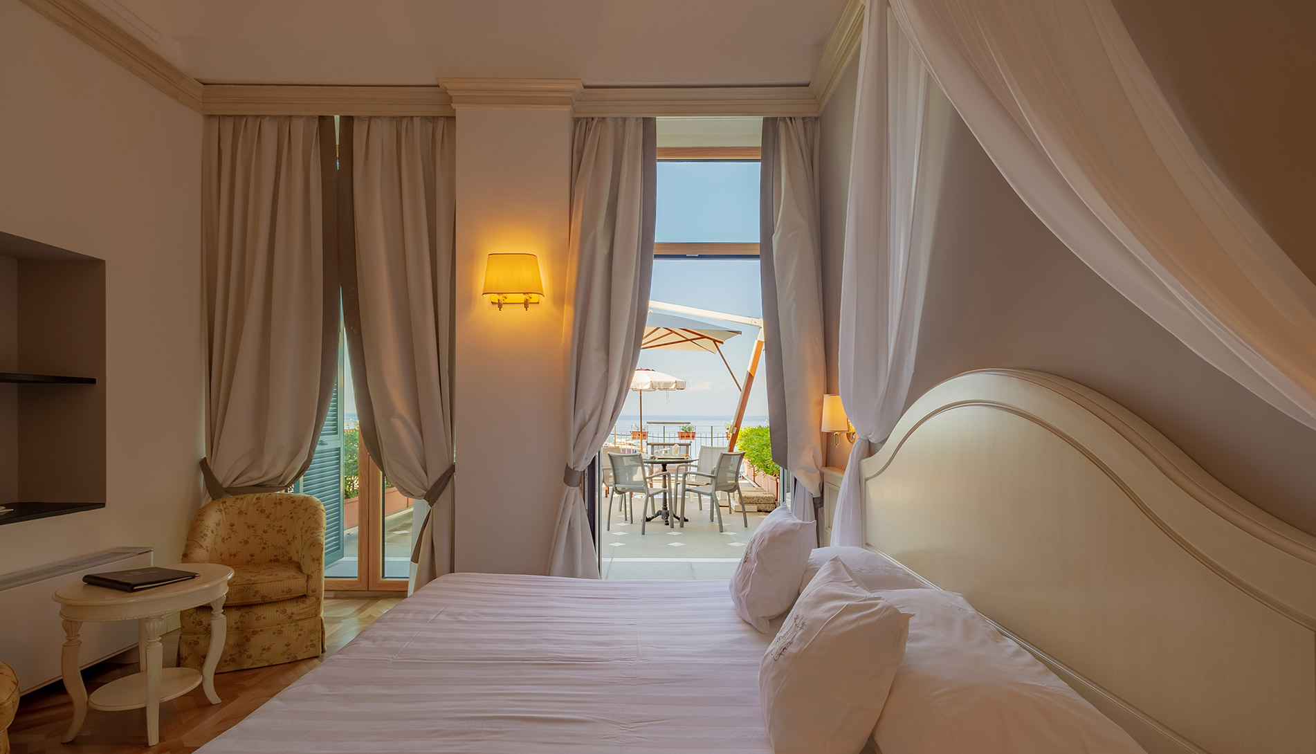 Hotel room with terrace overlooking the sea